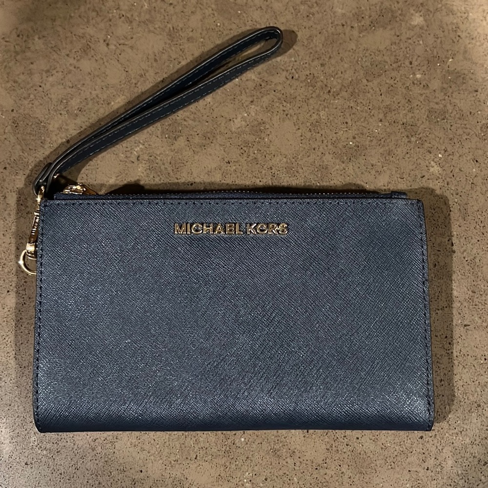 Michael Kors bifold wallet